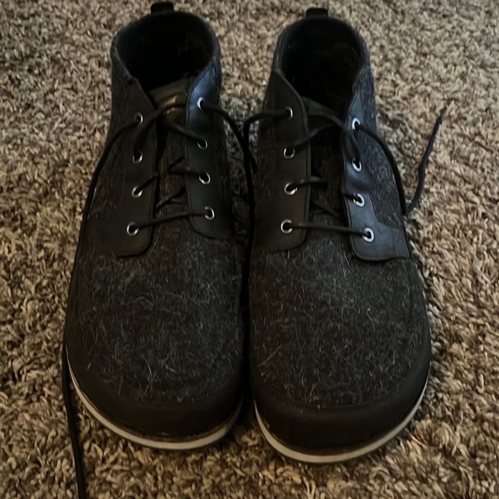 Mens Altra Casual Shoe size 14 - dark grey/black boot style